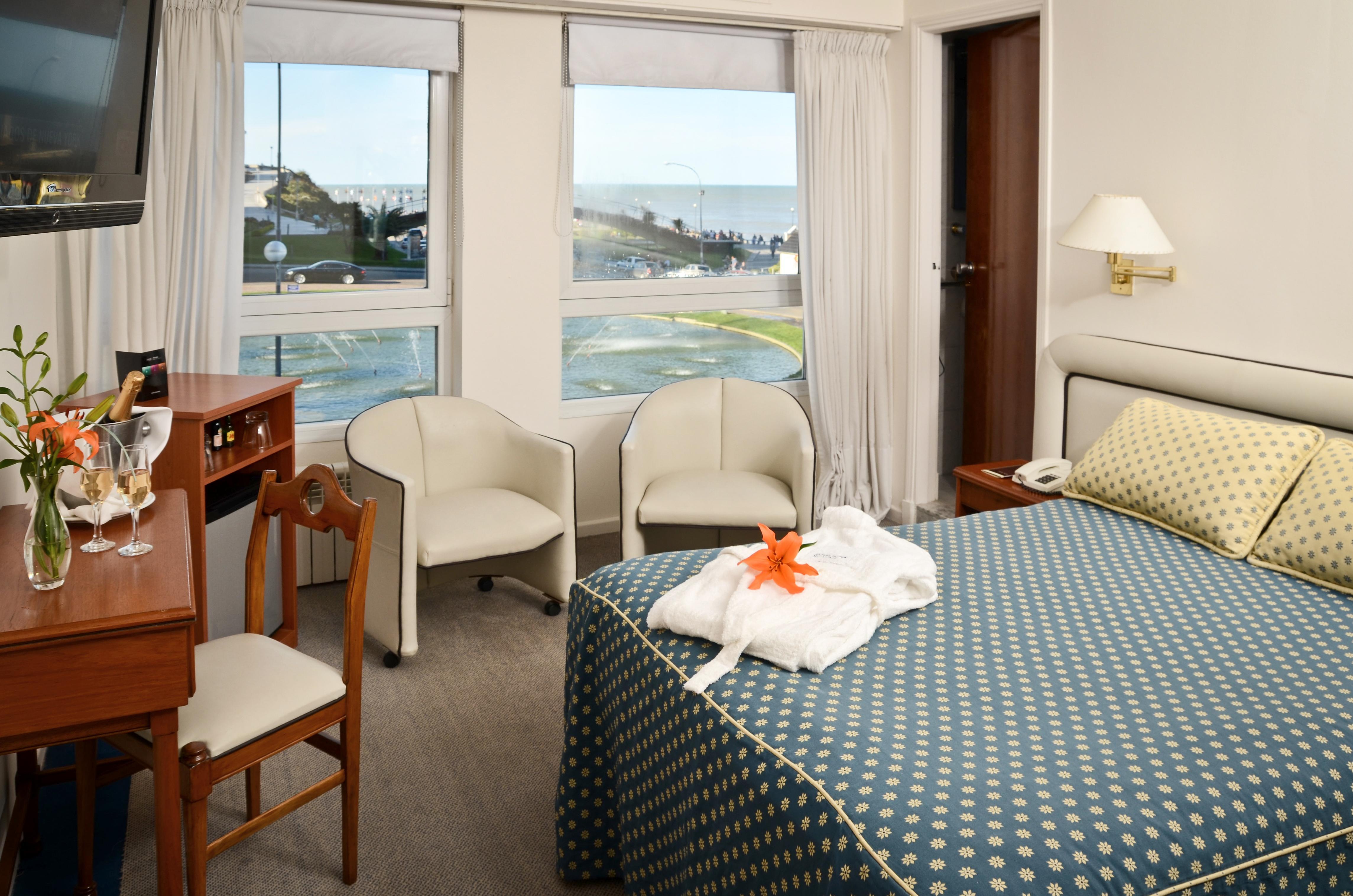 Hotel Iruna Mar del Plata Exterior photo